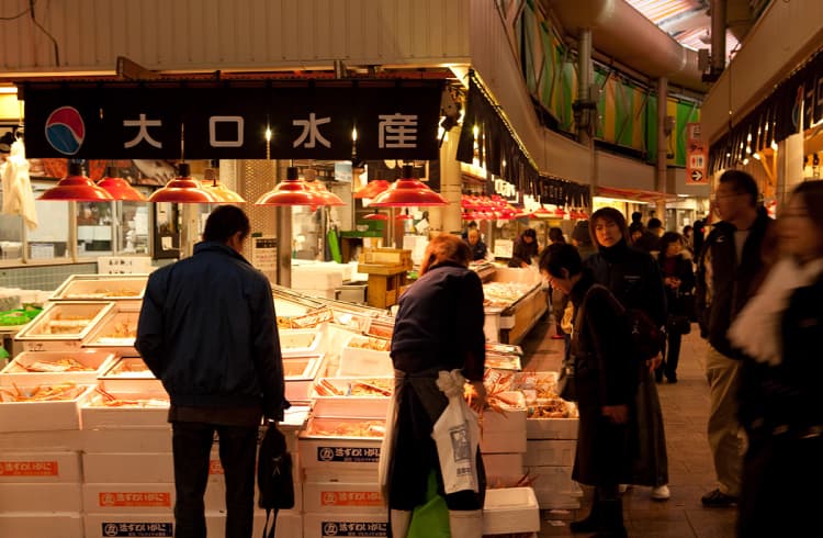 �ߍ]���s��